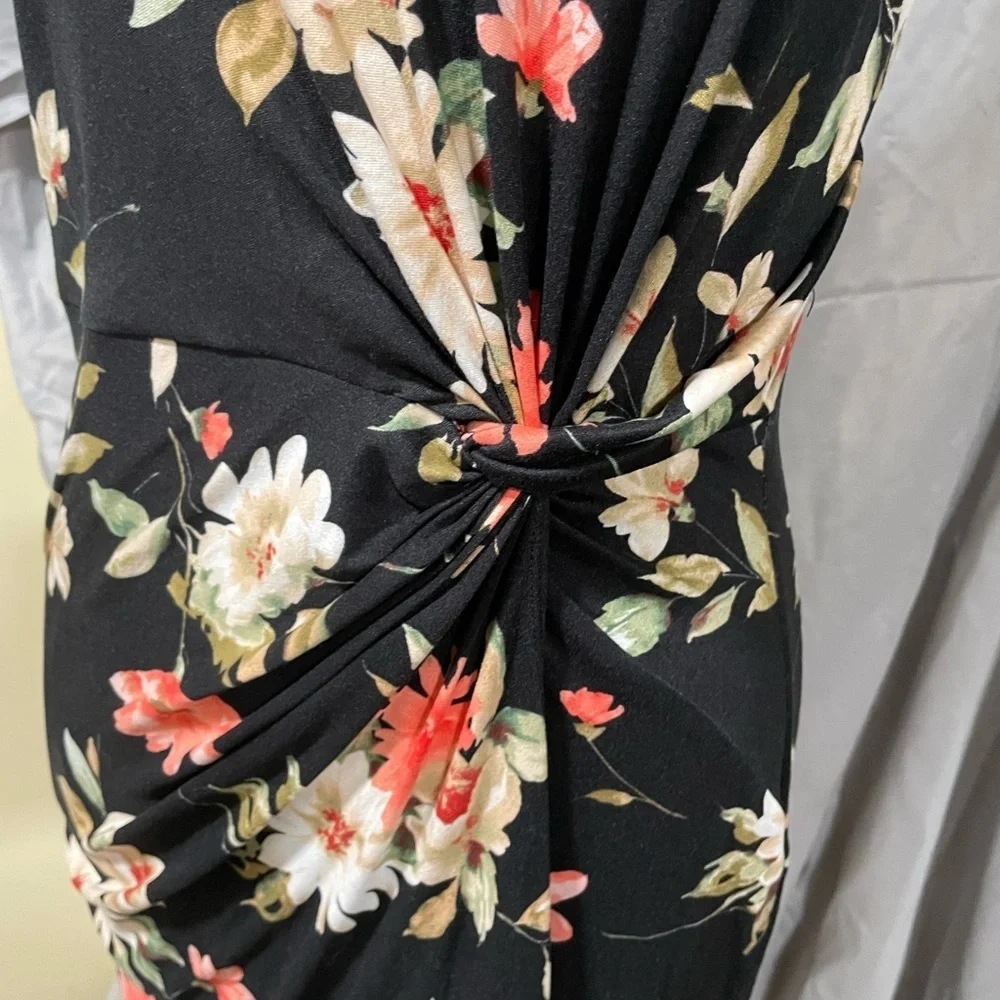 Nine Britton Black Floral Midi Dress - Picture 2 of 7